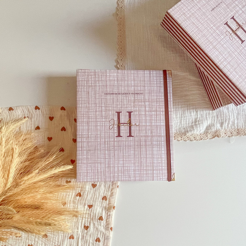 Caderneta de Saúde e Vacinação Luxo Chocolate e Avelã